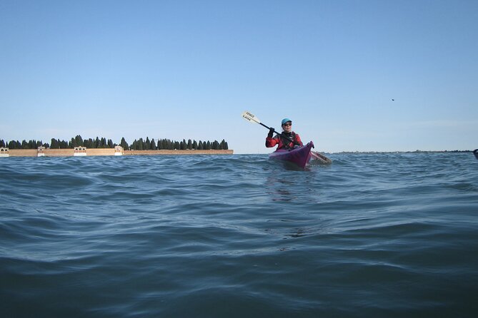 2 Hour Night Kayak Tour in Venice, premium experience with sunset - Sunset and night timing: the practical payoff