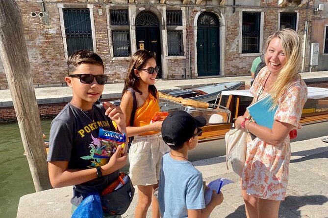 2-Hour Venice with Kids and Family Friendly Private Guided Tour - Castello and Dorsoduro: how you get the Venice feel beyond postcards