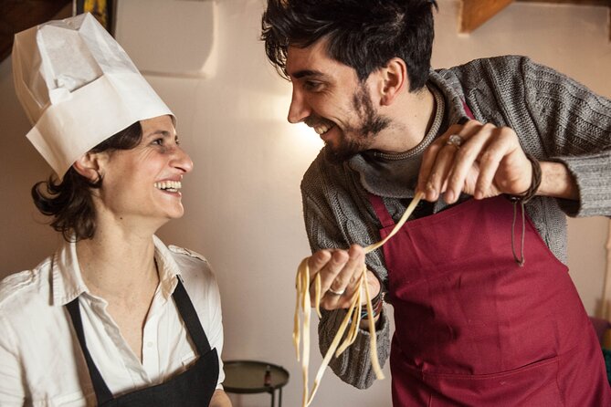 3 Hour Cooking Class: Homemade Pasta and Tiramisu in Venice - Meeting at Salizada S. Polo: Location, Getting There, and Why It Matters