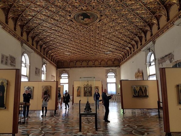 3 Hours Private Original Venice Photo Walk - Starting at Osteria Bancogiro near Rialto