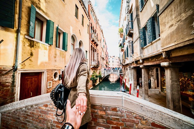 4-Hour Venice guided walking tour with Doge's Palace & St Mark's Basilica - St. Mark’s Basilica: mosaics, marble inlay, Treasury peeks, and Pala d’Oro