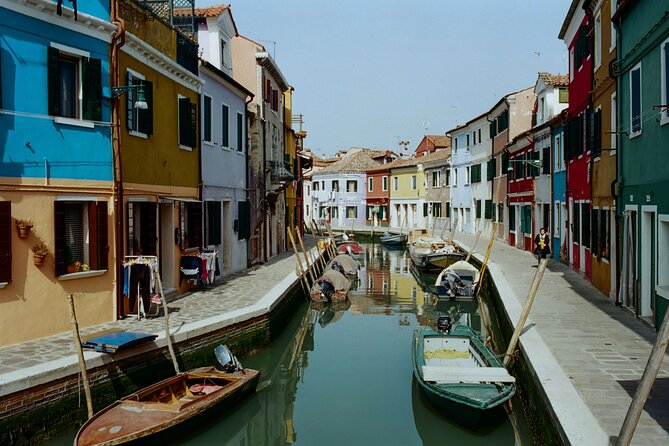 5-Hour Guided Tour of the Magic Islands by Vintage Boat in Venice - San Francesco del Deserto, silence and a convent tradition since the 13th century