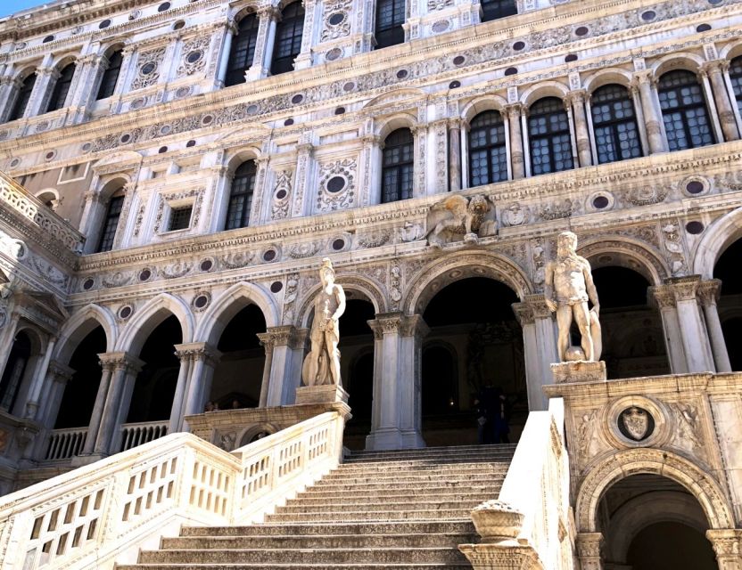 All-Inclusive Tour: Doge Palace, St Mark's Basilica & Square - Campo SS. Giovanni e Paolo and the Mercerie route