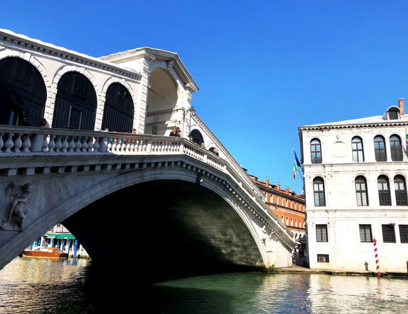 All-Inclusive Tour: Doge Palace, St Mark's Basilica & Square - Inside the Doge’s Palace, where art meets power
