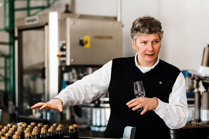 Amarone Wine Tour (all-inclusive full day with lunch and expert wine guide) - Mario and Rachel: the human touch behind a wine day