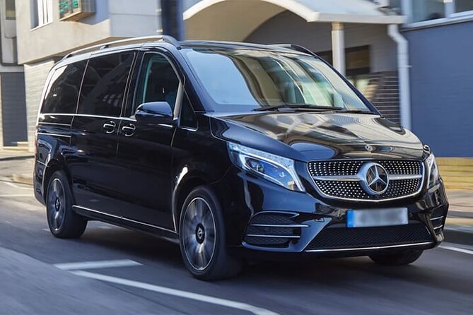 Arrival by Private Luxury Van Venice Airport VCE to Piazzale Roma - Timing Tips That Save You From Waiting Around