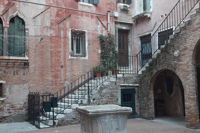 Bacaro Tour : Walk, eat and drink in Venice - Weather, the Venice day-visitor fee, and timing that avoids headaches