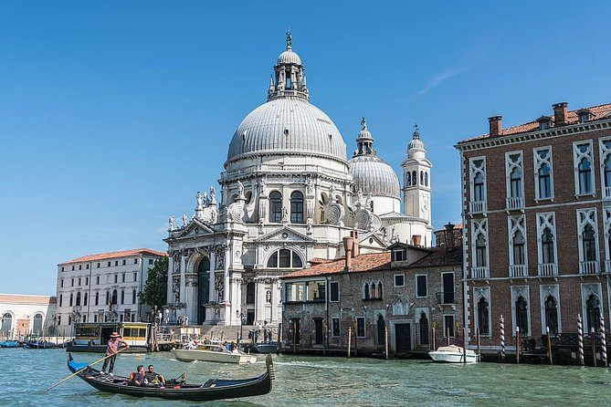 Best Venice Personalized Private Walking Tour with Official Guide - The rest of your walk in Venice: back streets and real lived-in corners