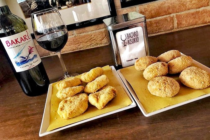 Brunetti's Venice: A Culinary Journey Through Leon's Mysteries - What Tour Variations Mean for Your Expectations