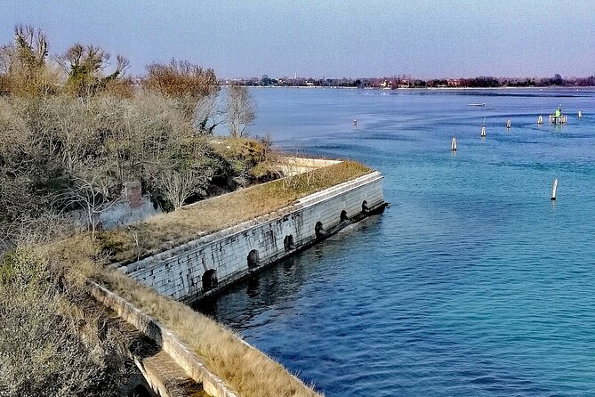 Burano Kayak Eco-Tour Through the Venetian Lagoon - Getting There the Simple Way: Fondamente Nove to Sant’Erasmo by Water Bus