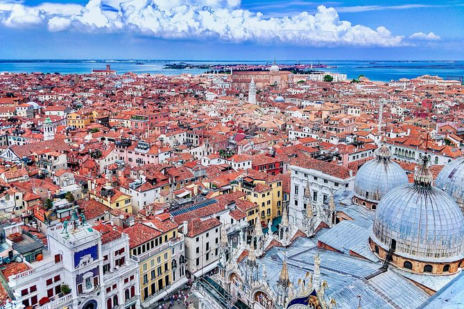 Byzantine Venice Walking Tour & Saint Mark's Basilica - Castello on foot: Campo Santa Maria Formosa brings you into real Venice