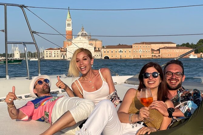 Catamaran Spritz Tour - Crew Vibe and How to Get the Best Experience Without Overthinking It