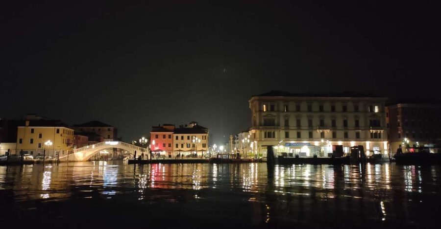 Chioggia: Boat Night Tour and Full Moon Tour - Key Things You’ll Notice