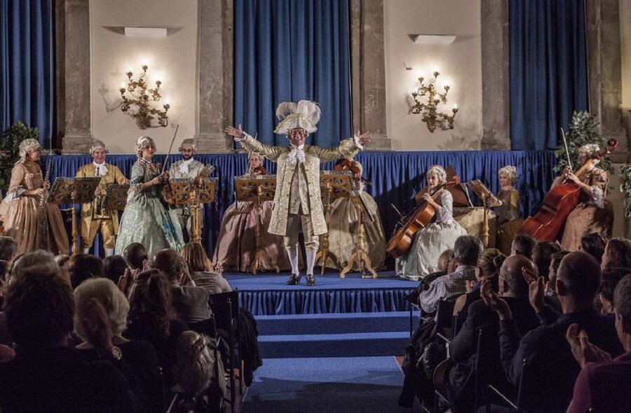 Cicchetti & Concert in Venice - Inside the Scuola Grande di San Teodoro: Moretti, Major Domo, and That Old-Building Magic
