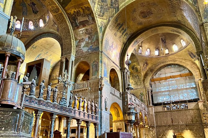 Doge Palace and Saint Mark's Basilica Guided Tour Fast Entry - Quick hits before you go