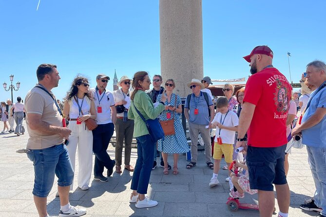 Doge Palace and Saint Mark's Basilica Guided Tour Fast Entry - The Bridge of Sighs pass, quick but actually meaningful