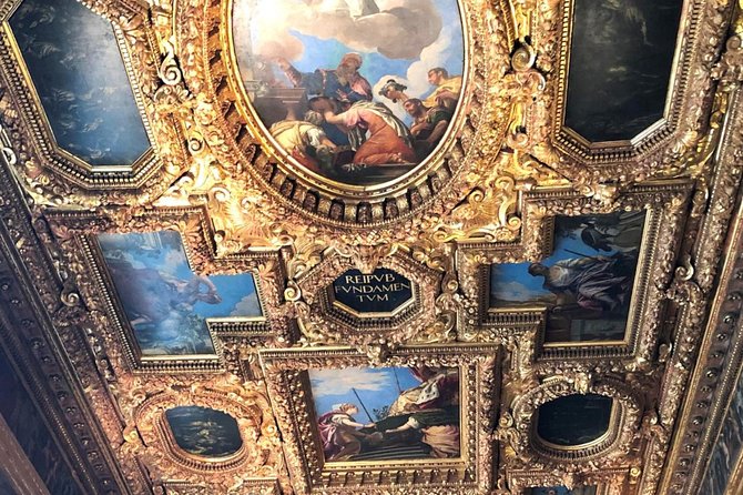 Doge's Palace Guided Tour - St Mark’s Square: the stage for Venice, not just a backdrop