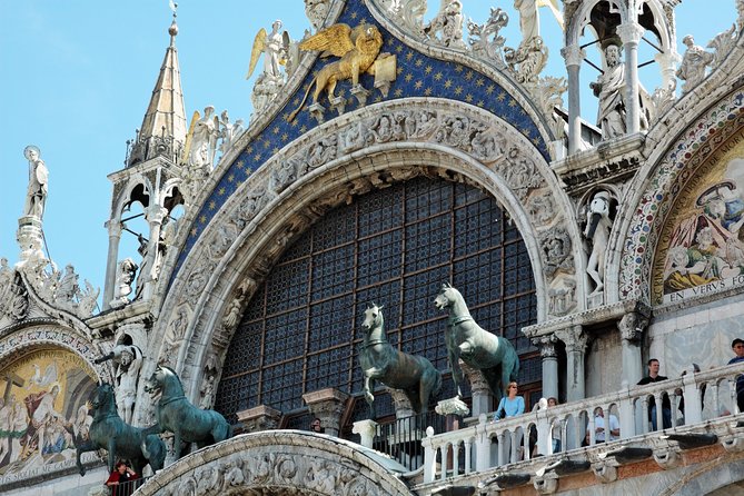Doge's Palace & St. Mark's Basilica skip-the-line guided tour - Check-in and confirmations: keep your details straight