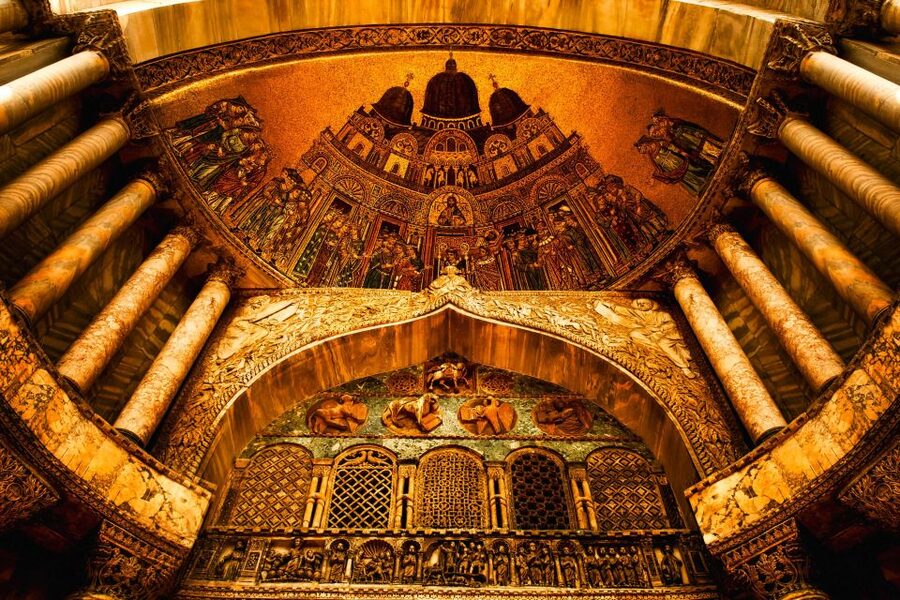 Doge’s Palace & St. Mark’s Basilica Tickets + Tour Options - Doge’s Palace: rulers, power corridors, and the Bridge of Sighs