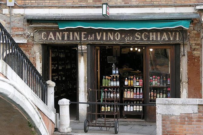 Eat Like a Local: Venice 3-Hour Small-Group Food Tasting Tour - Santa Croce cicchetti and a cured-meat, cheese lesson