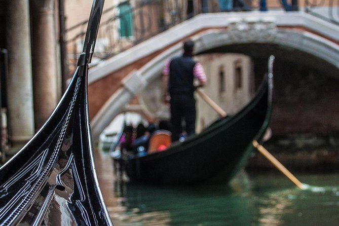 Enchanting Venice: Private Gondola Experience - Value and price: when $180 per group makes sense