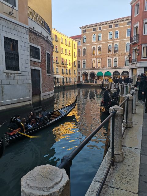 Evening Walking Tour with optional motorboat Ride - St Mark’s Square After the Walk, Plus Your Choice to Keep Exploring