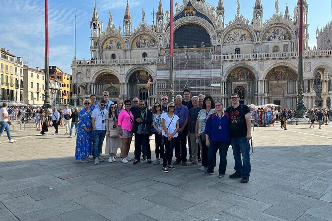 Exclusive Entrance Doge Palace & St. Mark's Basilica Terrace Tour - Doge’s Palace, up close: Gothic drama and gold interiors