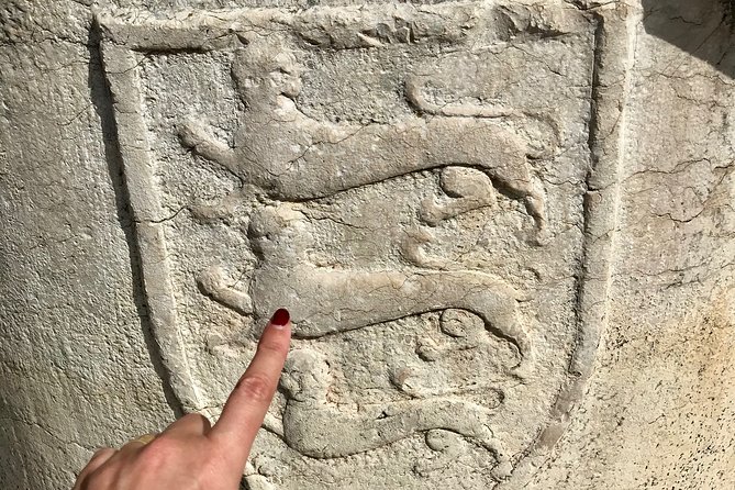 Exclusive Private Venice Jewish Ghetto Tour - Ghetto Ebraico: Stolpersteine, oppression, and Holocaust traces you can read