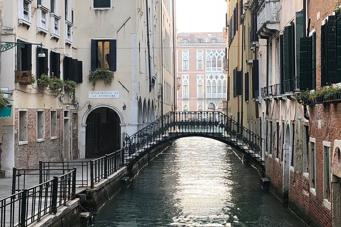 Exclusive Venice & Murano (4hrs ) private and Customizable tour - Your Guide: The VIP Feel Comes From How They Run the Route