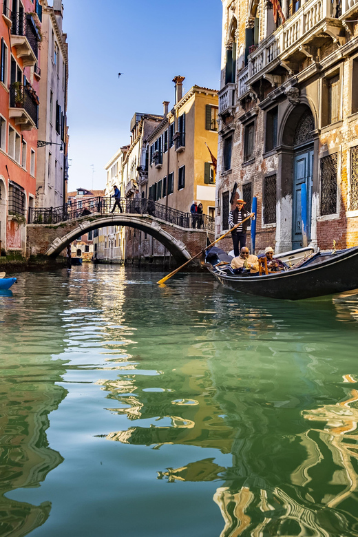 Family Kayaking Tour: Discovering Venice - Paddling the Medieval Arsenal and Castello canals