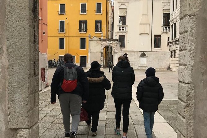Friendinvenice Early Morning Venice Private Tour - Seeing Piazza San Marco and the Bridge of Sighs with fewer people
