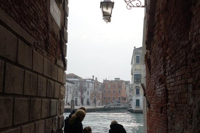 FriendInVenice: Experience the True Venice with a Private Tour - The Secret Door Orientation: How Venice Becomes Understandable