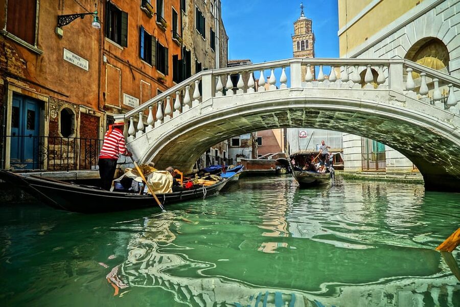 From Lake Garda: Venice City and Lagoon Guided Tour - Who Should Book This Venice Day Trip From Lake Garda?