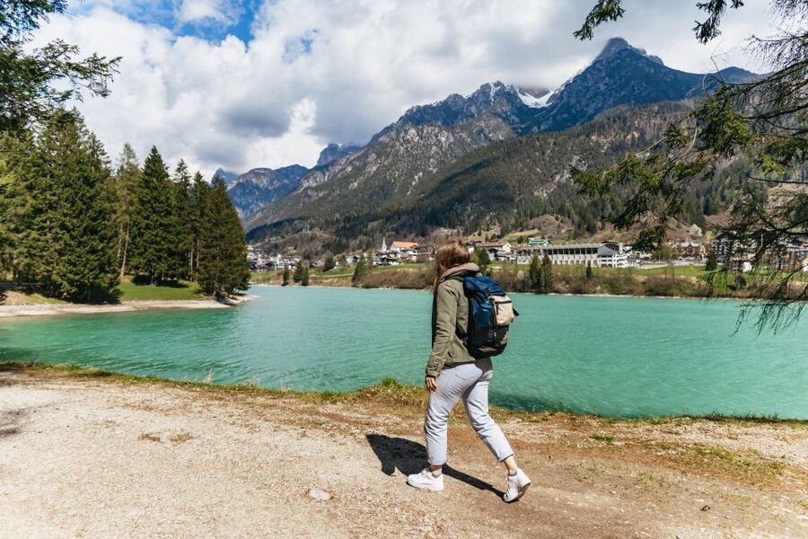 From Venice: Cortina and Dolomites Mountains Day Trip - Lake Auronzo: classic Dolomites views with a quick pause