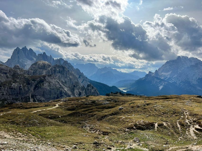 From Venice: Dolomites and Lake Braies Day Trip by Minivan - Cortina d’Ampezzo break: Olympics town in a tight 45 minutes