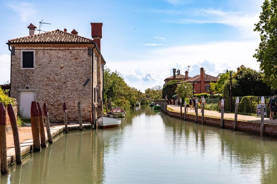 Full-day boat tour to Murano Burano Torcello from Chioggia - Timing and pacing: what a 9-hour day really feels like