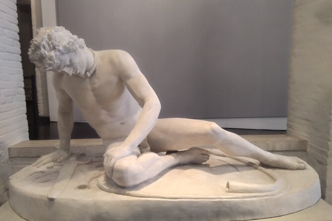 Gallerie dell'Accademia, private tour: art and history - What the building and exhibition style do for your experience