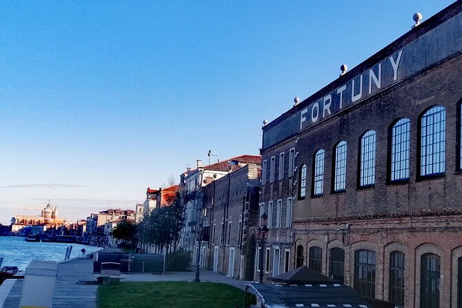 Giudecca Island Discovery Tour - Fondamenta de le Convertite: prison-market edge, with a human reality