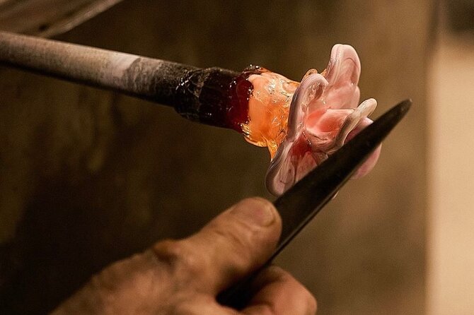 Glass Blowing Demonstration : pickup by wood boat Taxi + local guide - Key things I’d bookmark before you go
