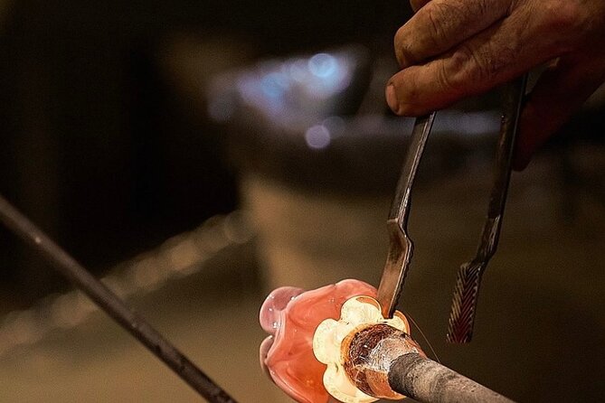 Glass Blowing Demonstration : pickup by wood boat Taxi + local guide - Showrooms and shopping time, plus how not to get surprised