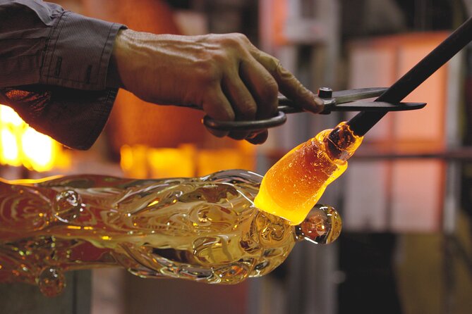 Glass Blowing Live Demo, Showroom visit and Artistic Glass gift! - Key Things I’d Look for at Gino Mazzuccato in Murano