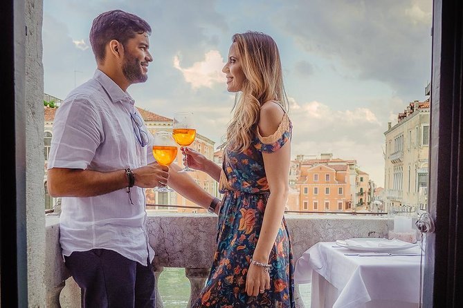 Gondola Ride and Aperitif in a Venetian Palace - Price and Value for a Gondola Plus Palace Aperitivo