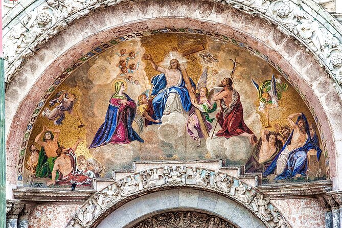 Gondola Ride and St Mark's Basilica - Logistics that affect your day: timing, meeting points, and group size