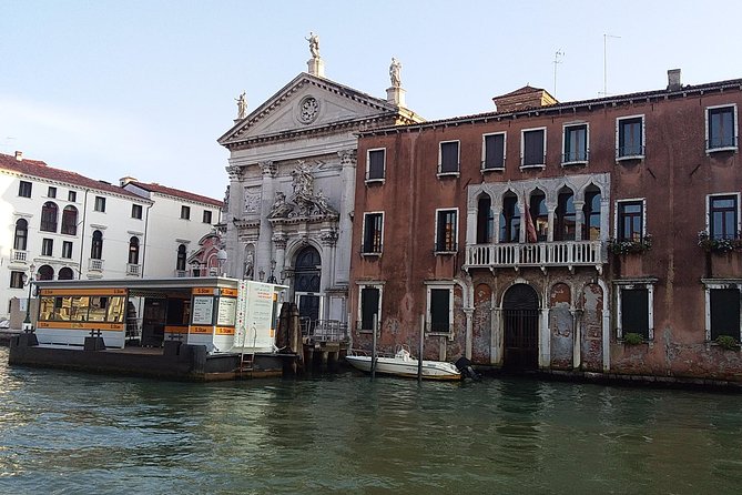 Grand Canal boat tour and Murano glass experience with Hotel pick up - Murano island and the Colleoni glass factory experience