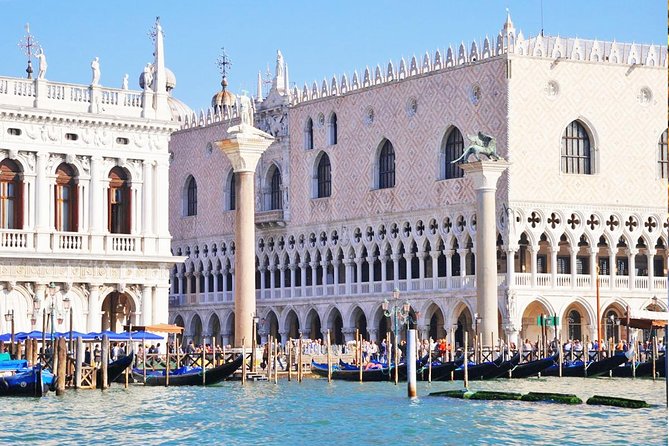 Great Venice St Mark's Square & Doge's Palace Guided Tour for Kids & Families - St. Mark’s Square: play first, learn while you walk