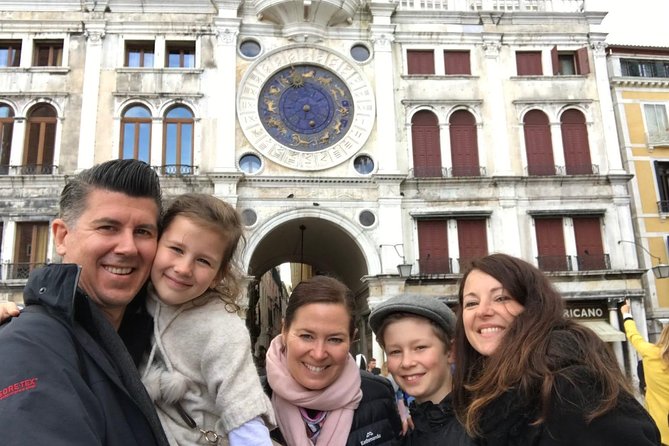 Guided Sightseeing Tour of Venice Highlights for Kids & Families - Centro Storico di Venezia (30 minutes): the city built on water, explained for kids