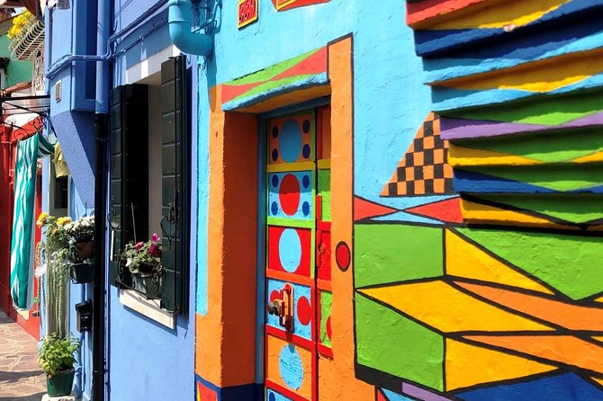 Half-Day Motorboat Cruise to Venice Lagoon Islands Murano and Burano - What the Boat Ride Feels Like: Crowds, Noise, and Wind-Chill Tips