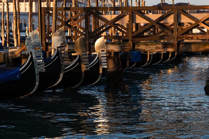 Hidden Venice Photo Tour with your phone! - Should you book this Venice phone photo tour?