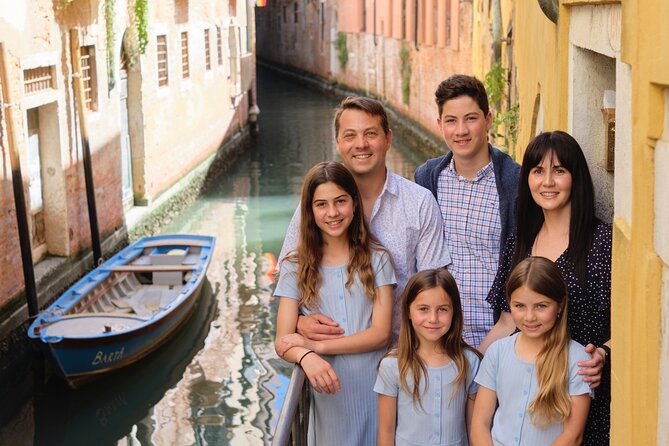 Iconic Photos and Adventure in Venice - Your 40+ edited photos: why this is more than walking