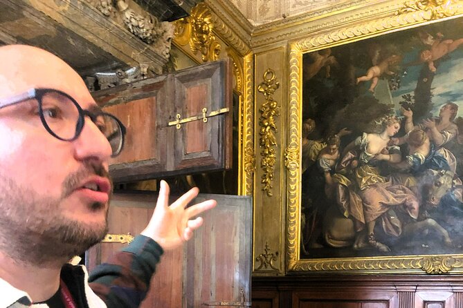 Immersive Beauty: A Tailored Private Tour of the Doge's Palace - Fast-track entry and a private flow through the Scala dei Giganti
